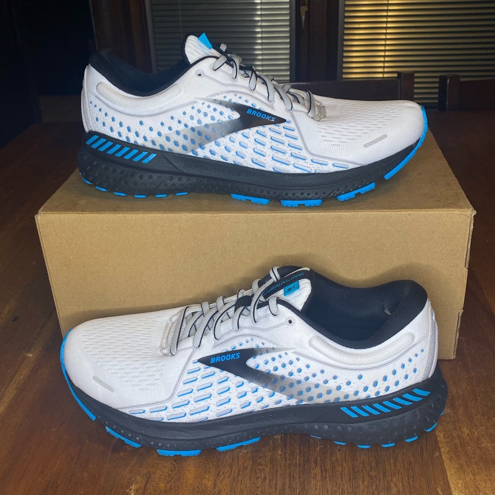 Brooks Adrenaline 21 Men's Running Shoes Size 9